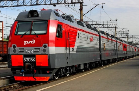 РЖД призвали грузоотправителей заранее планировать перевозки в мае, чтобы избежать перегрузки
